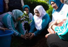 Hadiri Jambore Kader PKK se-Sumsel, Pj Ketua TP PKK Tyas Fatoni Kampanyekan 10 Program Pokok melalui Gerakan Tanam Cabai