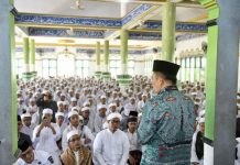 Pj Gubernur Agus Fatoni Beri Motivasi Ratusan Santri Ponpes Qodratullah Banyuasin