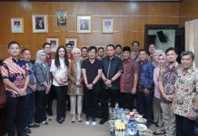 Pastikan Bantuan Gubernur Berjalan Lancar, Ketua DPRD Sumsel Lakukan Monitoring ke PU BM OKI