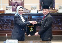 Rapat Paripurna LXXXIII (83) DPRD Sumsel, Pj Gubernur Agus Fatoni Sampaikan Penjelasan Terkait 6 Raperda Provinsi Sumsel