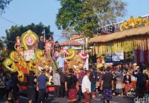 AHY Buka Pesta Kesenian Bali, Tanya Ini Itu ke Pj Gubernur