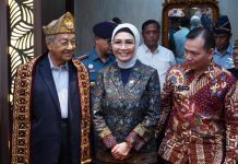 Ketua DPRD Sumatera Selatan Sambut Kedatangan Dr Mahatir Mohammad