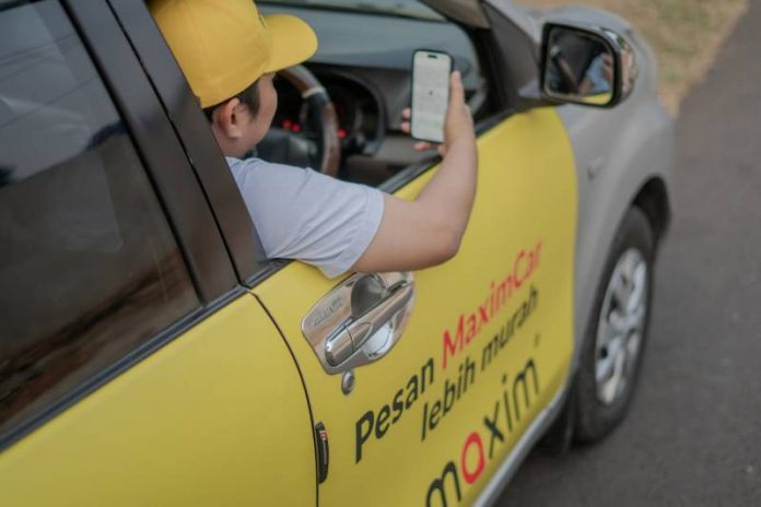 Maxim Car Driver