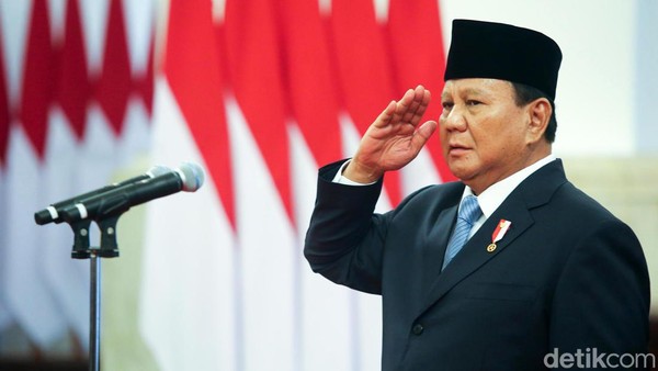 momen-pelantikan-wamen-kabinet-merah-putih-prabowo-gibran-14_169