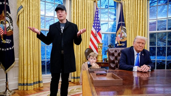 foto-elon-musk-dan-anaknya-di-white-house_169