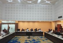 Pratikno Pimpin Rapat Bahas Penanganan Erupsi Gunung Lewotobi