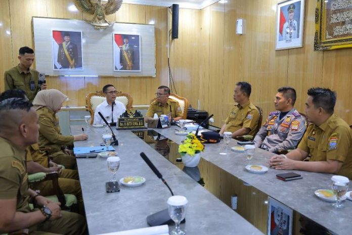 rapat_evaluasi_kinerja_dishhub_687a00fcf1