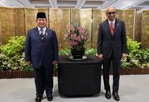 Prabowo Abadikan Nama Ibunya ‘Dora Sigar Soemitro’ pada Anggrek di Singapura