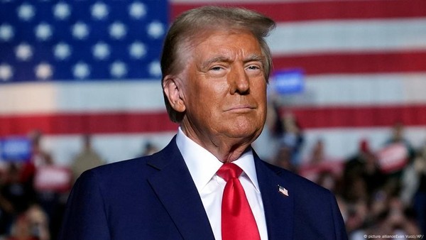 trump-guncang-industri-film-tarif-100-untuk-film-asing-1746437860270_169