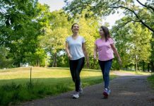 Jalan Pagi Vs Sore, Ternyata Ini Waktu yang Paling Ampuh Pangkas BB