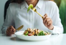 Ingin Panjang Umur? 5 Pola Makan Ini Terbukti Tambah Usia hingga 4 Tahun