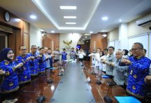 Gubernur Herman Deru Terima Sertifikat HPL Mozaik 5 dan 6, Dorong Percepatan Tata Ruang dan Digitalisasi Pertanahan