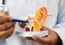 Kemenkes RI: Kelamaan Pakai Earphone Bisa Merusak Pendengaran, Begini Mencegahnya