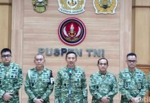 TNI Beri Penghargaan ke Prajurit Bantu Tangani Bencana-Jaga Stabilitas Negara