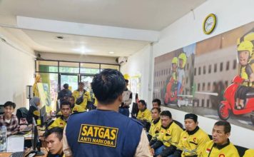 Maxim Kerja Sama dengan BNN Prov Sumsel Menggelar Tes Narkoba Kepada Mitra Pengemudi Untuk Tingkatkan Keamanan Perjalanan