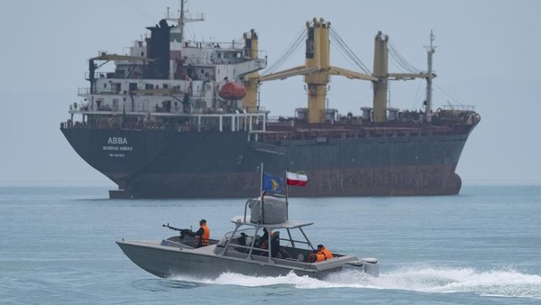 selat-hormuz-jalur-perdagangan-minyak-dunia-yang-iran-ancam-tutup-1750129504736_169