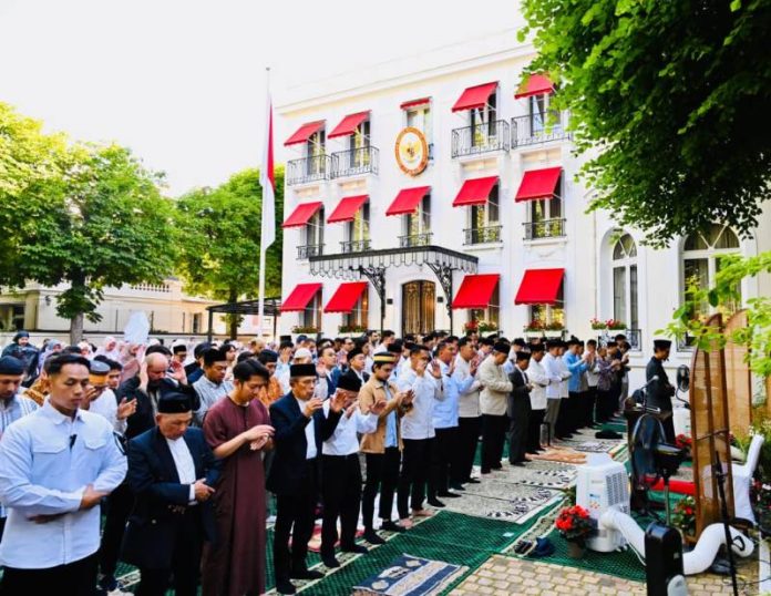 sholat idul adha bareng Prabowo