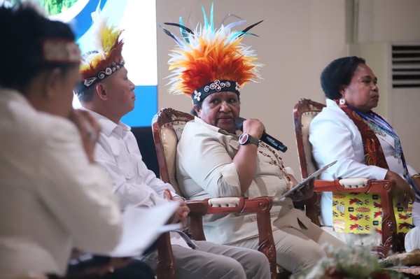 wakil-menteri-dalam-negeri-wamendagri-ribka-haluk-1780118824239