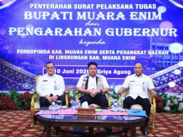 Herman Deru Tegaskan Soliditas Pemerintahan Muara Enim, Serahkan Surat Plt Bupati kepada Sumarni