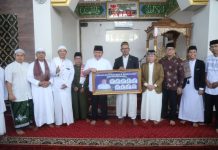 Herman Deru Dorong Masjid Jadi Pusat Kegiatan Sosial dan Keagamaan Masyarakat
