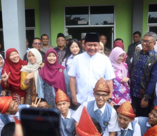 Herman Deru Siapkan Seleksi Terbuka Guru Terbaik, Dorong Pemerataan Mutu Pendidikan di Sumsel