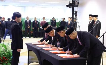 PERKUAT KINERJA ORGANISASI, OJK LANTIK PEJABAT BARU