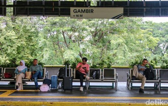 Stasiun Gambir Bisa buat Naik Turun KRL 2028