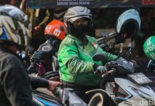 Potongan Aplikator 8% buat Ojol Tunggu Perpres dari Istana