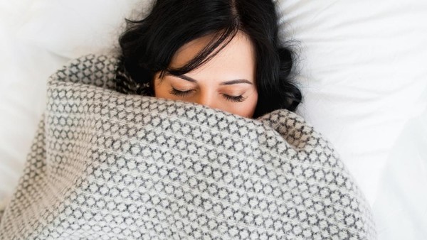 ilustrasi-wanita-tidur-1771827447261_169