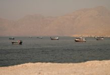 Iran Tutup Selat Hormuz Lagi Usai Israel Serang Lebanon