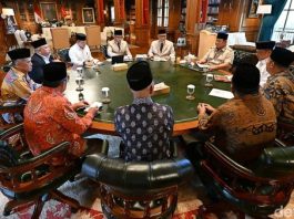 Prabowo Apresiasi Haji 2026, Minta Kemenhaj Percepat Masa Tunggu Jemaah