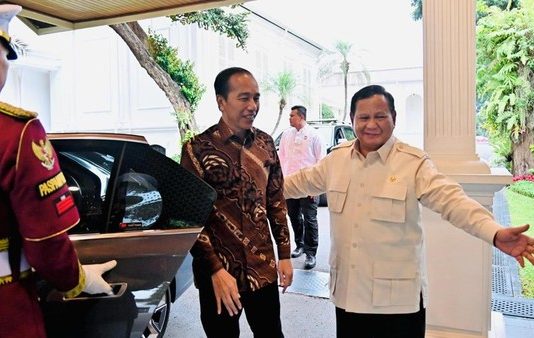Prabowo Ucapkan Selamat Ulang Tahun untuk Jokowi