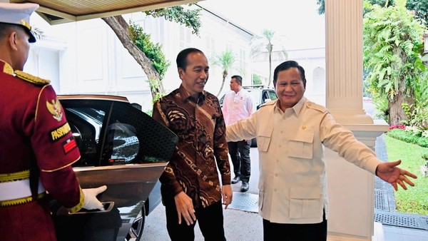 prabowo-dan-jokowi-buka-puasa-bersama-di-istana-merdeka-jakarta-1743004420285_169