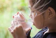 Benarkah Minum Es Bikin ‘Kaget’ Jantung Anak? Dokter Bilang Gini