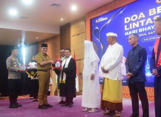 Sekda Edward Candra Hadiri Doa Bersama Lintas Agama Hari Bhayangkara ke-80, Tegaskan Semangat Sumsel Zero Konflik