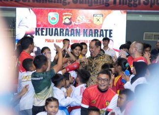 Wagub Cik Ujang Tegaskan Komitmen Pembinaan Atlet saat Buka Kejuaraan Karate Piala Kapolda Sumsel 2026
