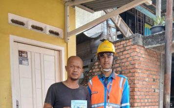 Jelang HUT RI ke-81, PLN Ingatkan Umbul-Umbul Wajib Berjarak Aman dari Jaringan Listrik
