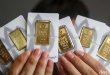 Harga Emas Antam Hari Ini Ambruk Lagi, Jadi Segini per Gram