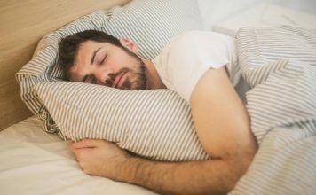 Tidur Setelah Asar Bikin Hilang Akal? Begini Penjelasan Hadits