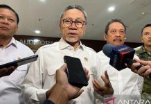 Menko Zulhas Pastikan MBG Diprioritaskan untuk Pesantren dan Wilayah 3T