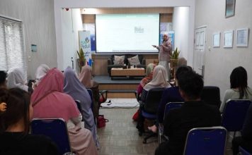 PLN UID S2JB melalui Rumah BUMN Jambi Latih UMKM Optimalkan Website untuk Pasar Ekspor