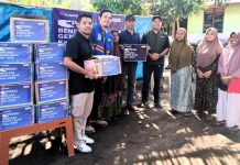 Seluruh BTS Pulih XLSMART Salurkan Bantuan Lanjutan bagi Masyarakat Terdampak Bencana di NTT