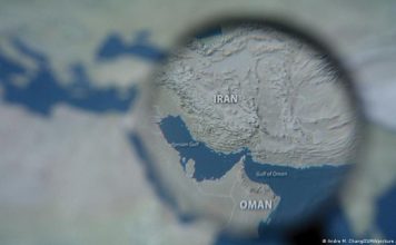 UEA Sebut Iran Serang Dua Kapal Minyaknya di Selat Hormuz