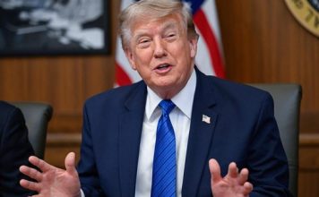 Trump Bolehkan Kapal Berbendera Asing Angkut BBM ke AS