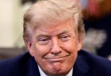 Trump Ancam Bombardir Oman Jika Halangi Kesepakatan soal Selat Hormuz