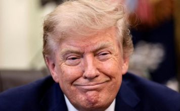 Trump Ancam Bombardir Oman Jika Halangi Kesepakatan soal Selat Hormuz
