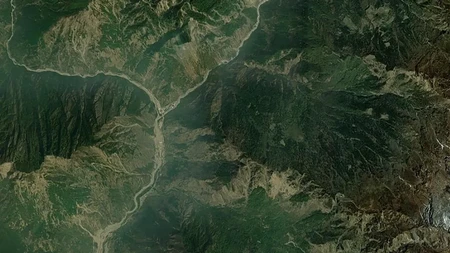 satelit-china-jepret-lokasi-runtuhnya-gletser-nepal-1787969609691_169