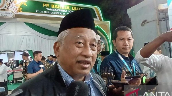 sekretaris-steering-committee-sc-muktamar-ke-35-nahdlatul-ulama-nu-prof-dr-ir-mohammad-nuh-di-jombang-jawa-timur-peserta-mukta-1788043695724_169
