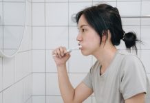 Sikat Gigi Sebaiknya Pas Mandi Pagi atau Habis Sarapan? Awas Kebalik, Dampaknya Serius