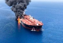 Kapal Tanker Iran Dihantam 4 Rudal AS di Pulau Kharg, Ini Kondisinya